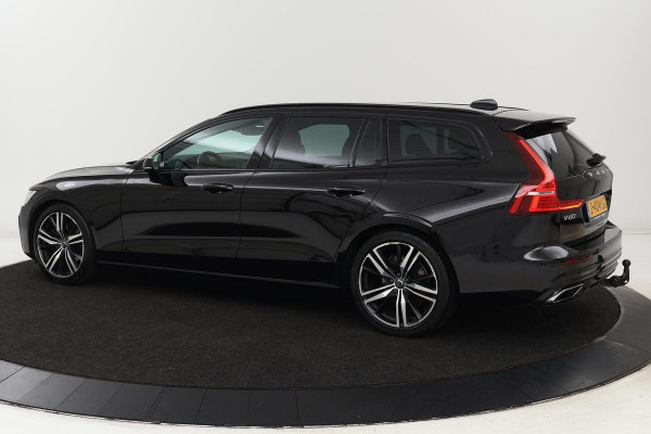 Volvo V60 B3 R-Design | Camera | Stoel & Stuurverwarming | Carplay | Half leder | Full LED | PDC | Memory | Keyless | Navigatie