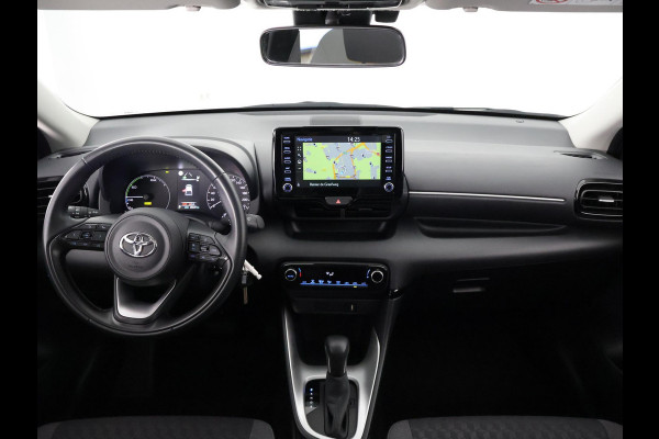 Toyota Yaris 1.5 HYBRID BI-TONE AUTOMAAT NAVIGATIE.PARKEERCAMERA.APPLE /ANDROID CARPLAY GARANTIE TOT 6-2032