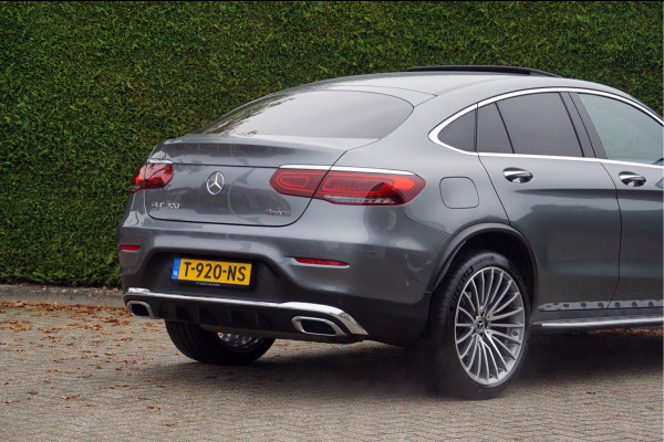 Mercedes-Benz GLC Coupé GLC 300 4M Coupé AMG Line | Schuifdak Distronic Dodehoek Keyless