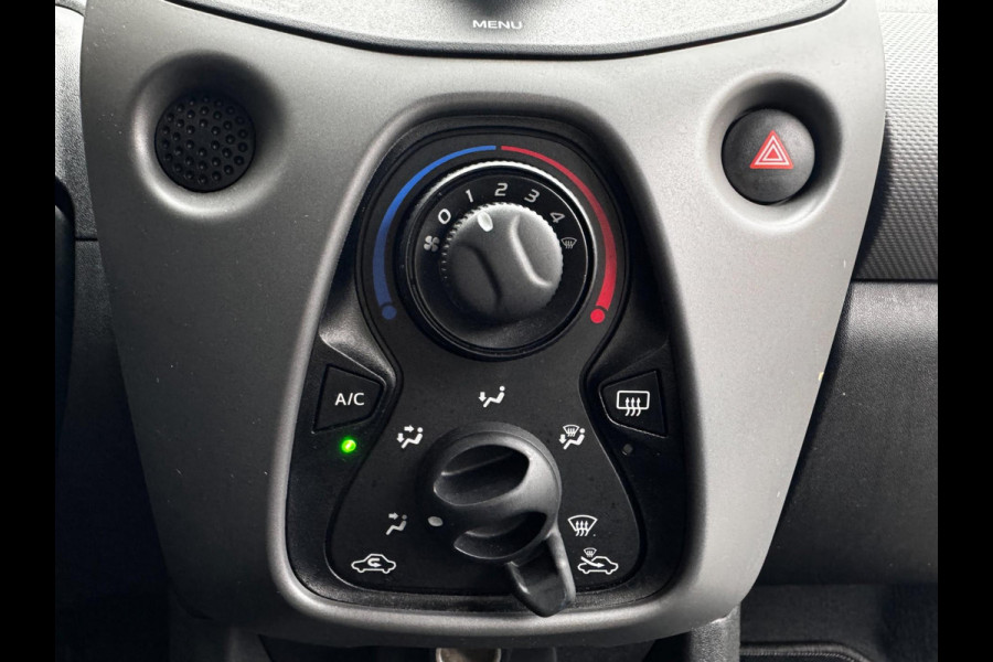 Peugeot 108 1.0 e-VTi Active / Airco / Bluetooth / 1e Eigenaar / Origineel NED-108 / Facturen onderhoud aanwezig