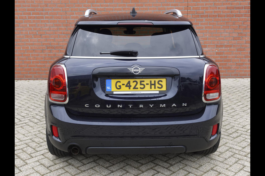 MINI Countryman 1.5 One Pepper Navigatie Parkeersensoren achter Cruise Control Airco 17” Lichtmetalen Velgen Dakrails