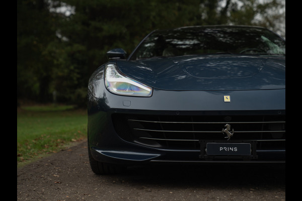 Ferrari GTC4 6.3 V12 Lusso | Atelier Car | Full spec! | Blu Ahrabian | Pano-dak | Lift | 360 cam | CarPlay