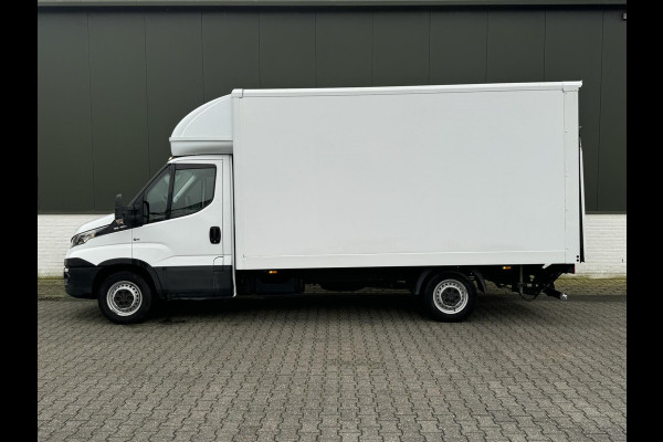 Iveco Daily Bakwagen + laadklep Clima 3 Zitplaatsen Goed onderhouden