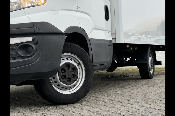 Iveco Daily Bakwagen + laadklep Clima 3 Zitplaatsen Goed onderhouden