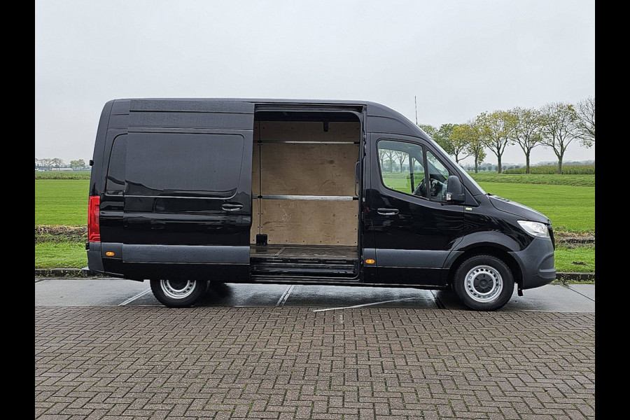 Mercedes-Benz Sprinter 314 2.2 CDI L2H2 EURO VI-D Mbux + CarPlay RWD Airco Camera 143Pk Euro6!