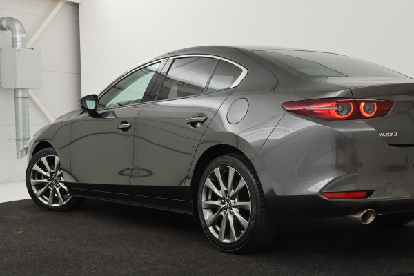 Mazda 3 2.0 SkyActiv-X Hybrid Luxury | Leder | Bose | Memory | Full LED | Stoel & Stuurverwarming | Carplay | Camera