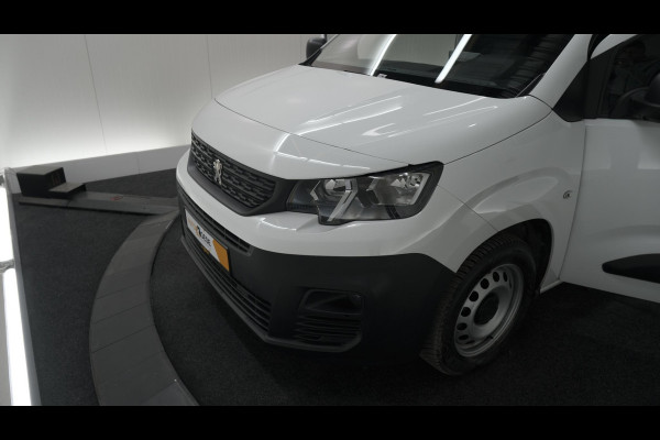 Peugeot Partner 1.5 BlueHDI Premium | Trekhaak | Achterklep | Parkeersensoren | Apple Carplay | Laadruimte Betimmering