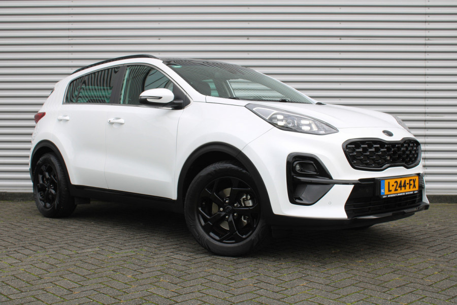 Kia Sportage 1.6 T-GDI Black Edition | Automaat | Navi | Airco | Cruise | Camera | 17" LM | Trekhaak | Panoramadak |