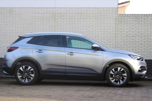 Opel Grandland X 1.6 Turbo Ultimate | 180PK | Trekhaak | BLIS | Camera | Elektrische achterklep