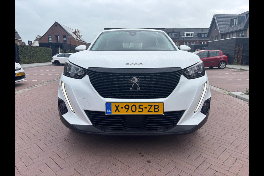 Peugeot 2008 1.2 PureTech Allure | CarPlay | 1e EIG | LED verlichting | Airco PDC