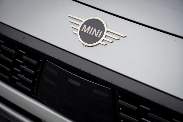 MINI Countryman 1.5 C Classic Pakket M / Pano / 21'' / NL BTW Auto / 1e Eigenaar