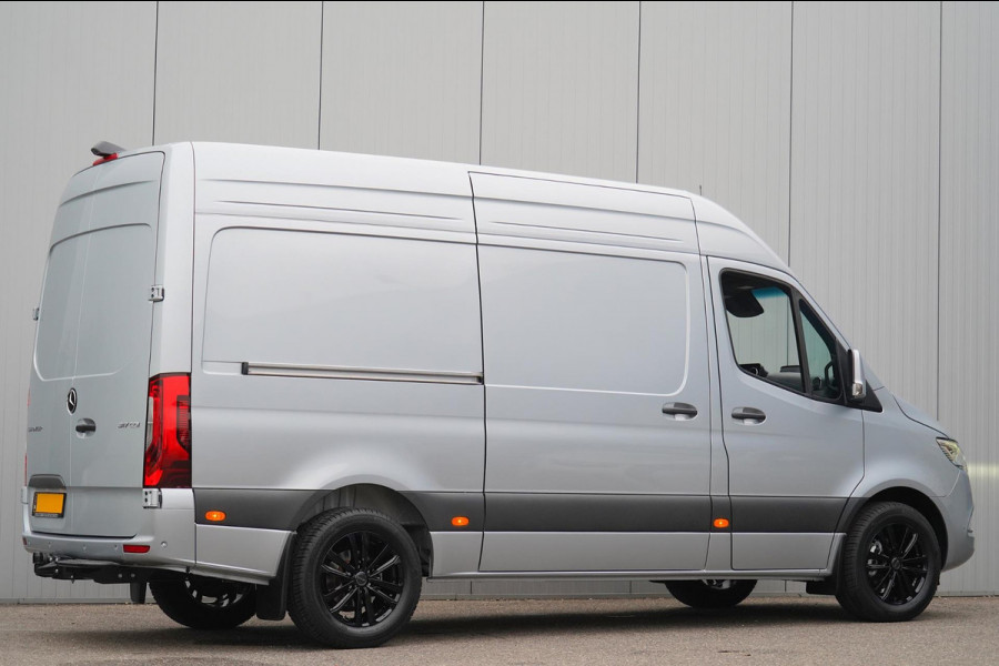 Mercedes-Benz Sprinter 317 1.9 CDI L2 Select HD / Nieuw Model / Leder / LED / Trekhaak 3.5t / Groot MBUX / 18 Inch / Org. NL