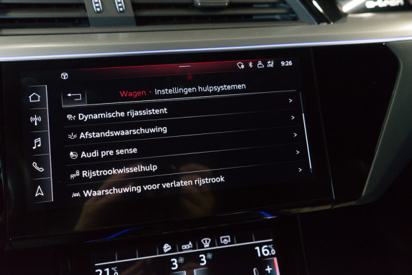 Audi e-tron 50 Quattro / Incl. BTW/ Standkachel/ Luchtvering/ Bang & Olufsen Sound System/ Panoramadak/ 230kW (313PK)