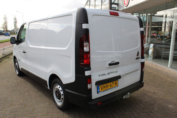 Fiat Talento 2.0-145pk MultiJet L1H1. Nette en goede Fiat Talento L1. Airco, cruise control, navigatie, telefoonvoorb., pakeersensoren achter, trekhaak, laadruimte betimmerd, 3-zits etc.