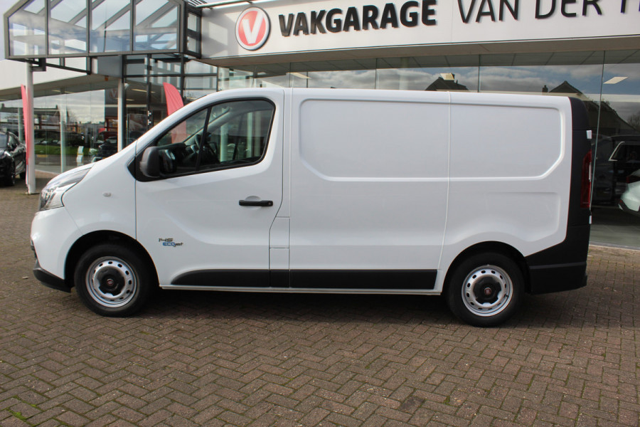 Fiat Talento 2.0-145pk MultiJet L1H1. Nette en goede Fiat Talento L1. Airco, cruise control, navigatie, telefoonvoorb., pakeersensoren achter, trekhaak, laadruimte betimmerd, 3-zits etc.