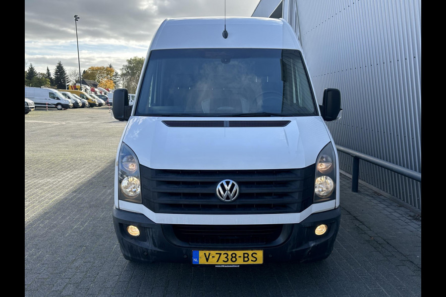 Volkswagen Crafter 35 2.0 TDI L2H2*A/C*3500KG HAAK*NAVI*CRUISE*