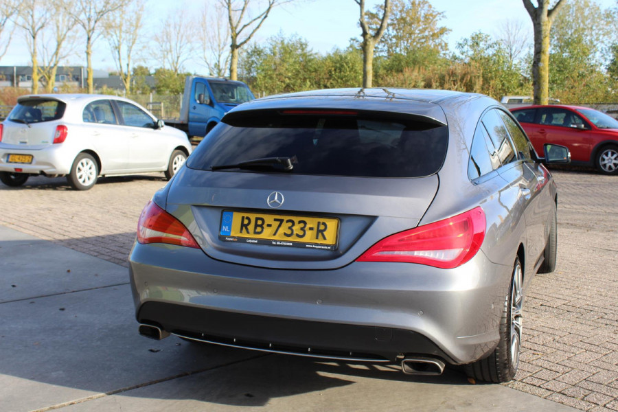 Mercedes-Benz CLA-Klasse Shooting Brake 220 d OrangeArt Edition nette automaat .camera ,,navi clima sensoren cruise ...