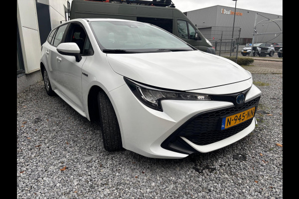 Toyota Corolla Touring Sports 1.8 Hybrid Comfort | Rijklaar geleverd met 12 maanden BOVAG garantie! |