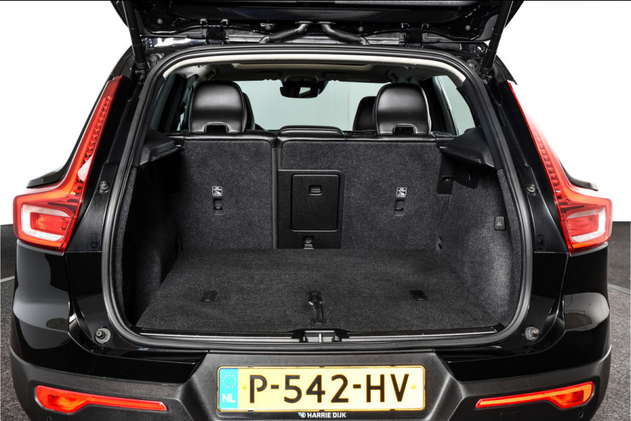 Volvo XC40 2.0 B3 165 PK Inscription - Automaat (Org. NL) | Harman Kardon | S/K-Panodak | Dig.Cockpit | Adapt. Cruise | Stoel + Stuurverwarming | 360 Camera | PDC | NAV + App.Connect | Auto.Airco | Elek.Trekhaak | LM 18" |