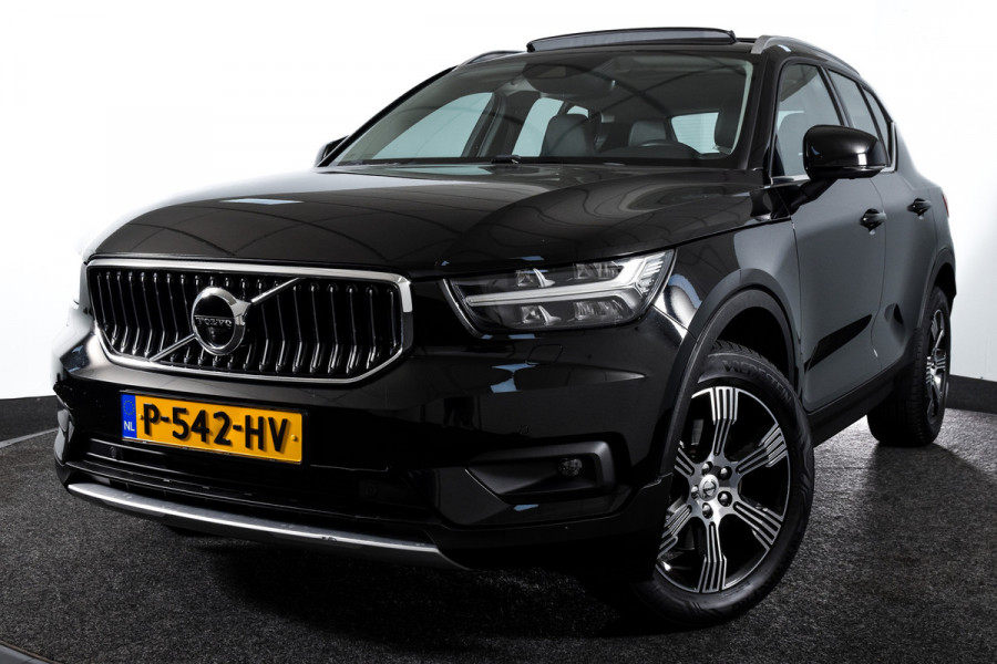 Volvo XC40 2.0 B3 165 PK Inscription - Automaat (Org. NL) | Harman Kardon | S/K-Panodak | Dig.Cockpit | Adapt. Cruise | Stoel + Stuurverwarming | 360 Camera | PDC | NAV + App.Connect | Auto.Airco | Elek.Trekhaak | LM 18" |