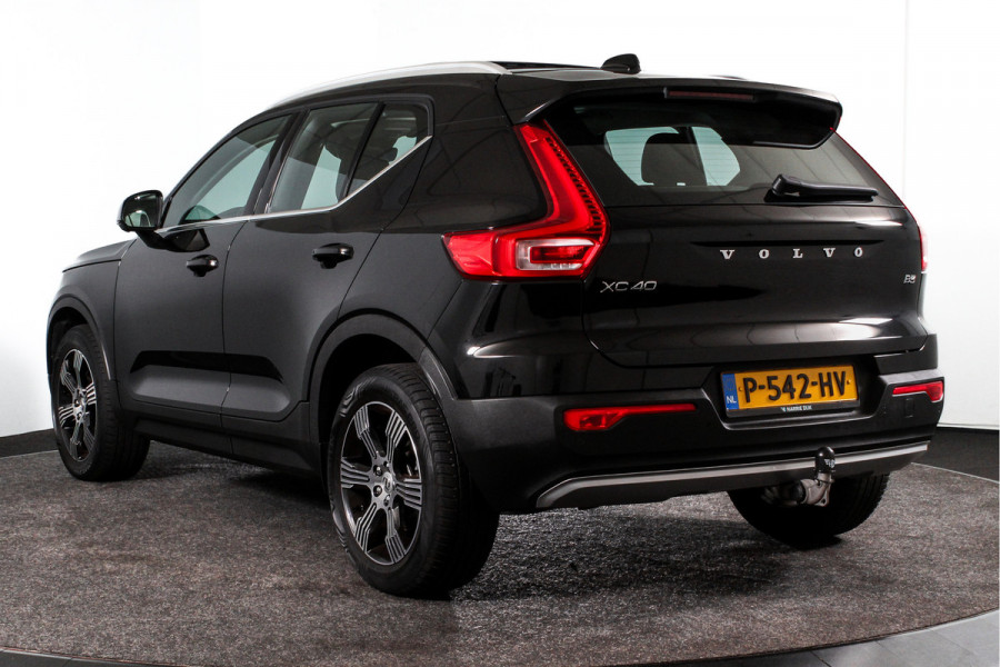 Volvo XC40 2.0 B3 165 PK Inscription - Automaat (Org. NL) | Harman Kardon | S/K-Panodak | Dig.Cockpit | Adapt. Cruise | Stoel + Stuurverwarming | 360 Camera | PDC | NAV + App.Connect | Auto.Airco | Elek.Trekhaak | LM 18" |