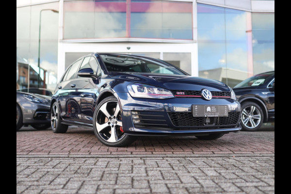 Volkswagen Golf 2.0 TSI GTI Performance | Full Option | ACC | Dynaudio | Pano | Camera | Trekhaak