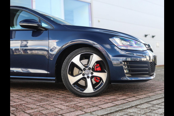 Volkswagen Golf 2.0 TSI GTI Performance | Full Option | ACC | Dynaudio | Pano | Camera | Trekhaak