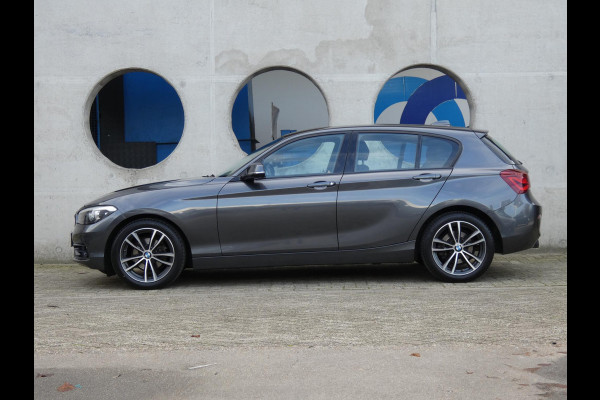 BMW 1-serie 118i Edition Sport Line Shadow Executive | NAVIGATIE |