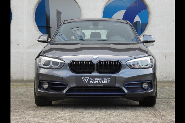 BMW 1-serie 118i Edition Sport Line Shadow Executive | NAVIGATIE |