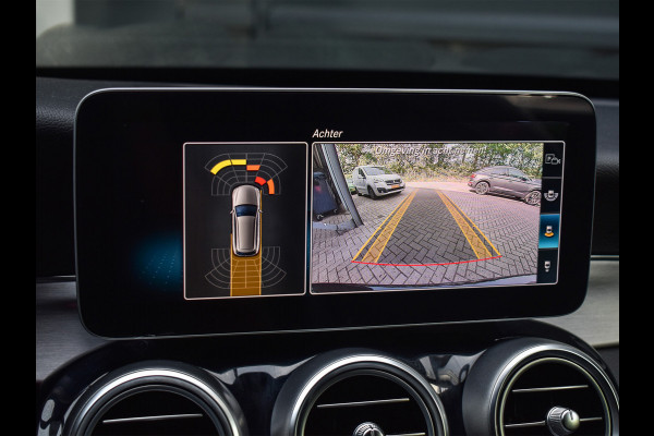 Mercedes-Benz C-Klasse Estate 200 BUSINESS SOLUTION AMG UPGRADE EDITION | PANORAMADAK | LEDER | CAMERA | CARPLAY | TREKHAAK |