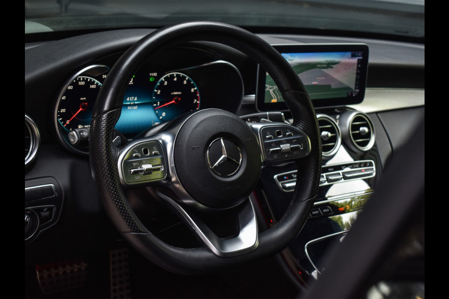 Mercedes-Benz C-Klasse Estate 200 BUSINESS SOLUTION AMG UPGRADE EDITION | PANORAMADAK | LEDER | CAMERA | CARPLAY | TREKHAAK |