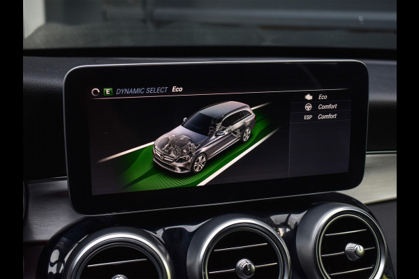 Mercedes-Benz C-Klasse Estate 200 BUSINESS SOLUTION AMG UPGRADE EDITION | PANORAMADAK | LEDER | CAMERA | CARPLAY | TREKHAAK |