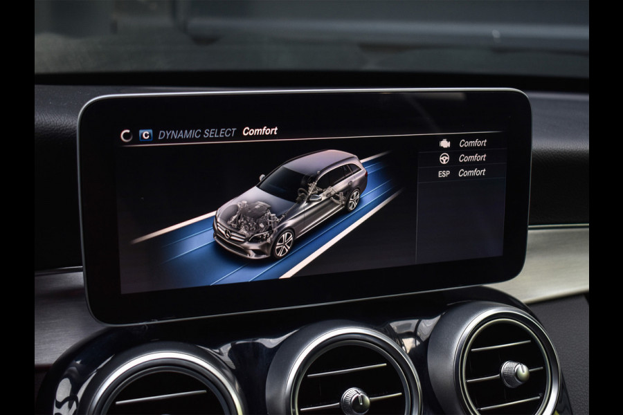 Mercedes-Benz C-Klasse Estate 200 BUSINESS SOLUTION AMG UPGRADE EDITION | PANORAMADAK | LEDER | CAMERA | CARPLAY | TREKHAAK |