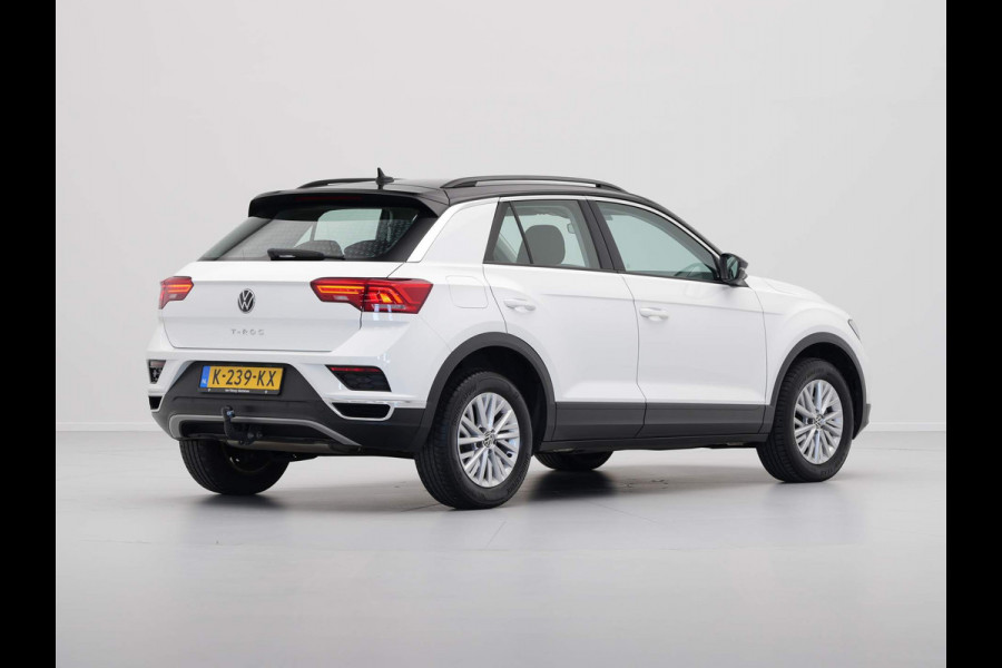 Volkswagen T-Roc 1.0 TSI 110pk Style Navi via App Trekhaak Pdc Acc 220