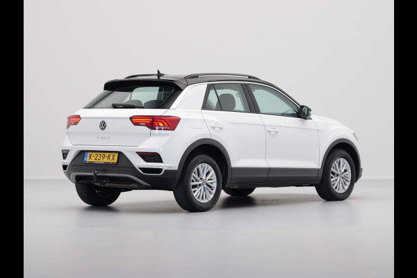 Volkswagen T-Roc 1.0 TSI 110pk Style Navi via App Trekhaak Pdc Acc 220