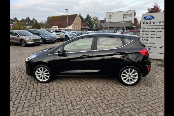 Ford Fiesta 1.0 EcoBoost Titanium 100pk Navigatie | Parkeersensoren | Climate control | Dealer onderhouden