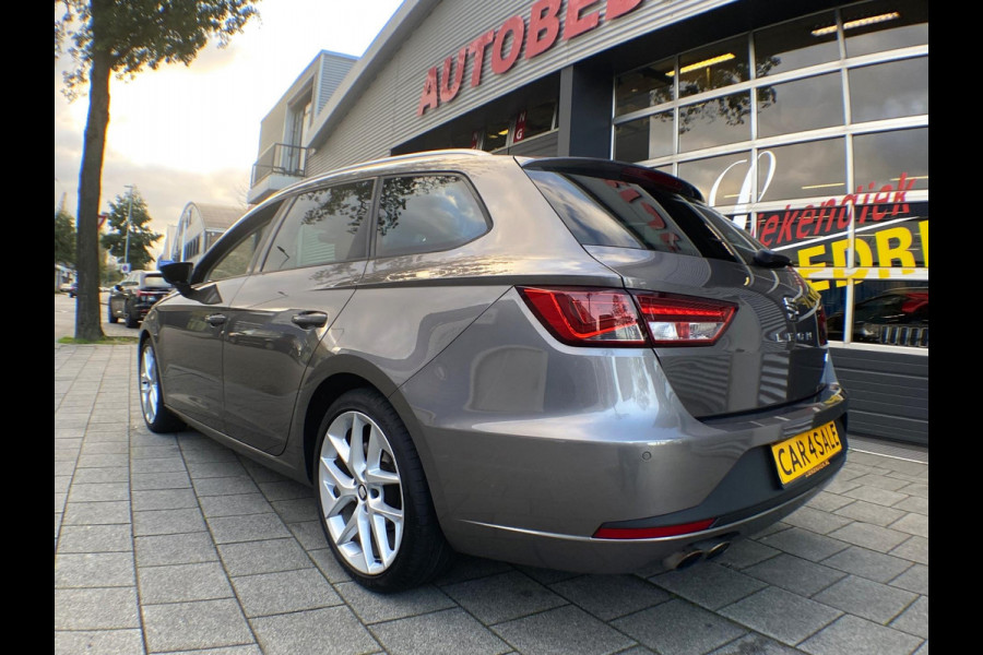 Seat León ST 1.4 EcoTSI FR Connect - Navigatie I LED I PDC I Sport velgen & Sport interieur I Dealer onderhouden I