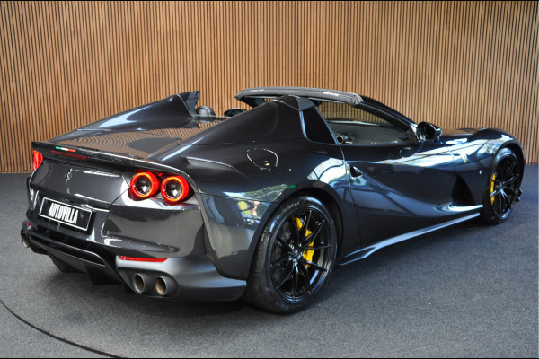 Ferrari 812 GTS 6.5 V12 HELE NOVITEC ADAS LIFT DAYTONA SEATS CARBON PASSENGER DISPLAY