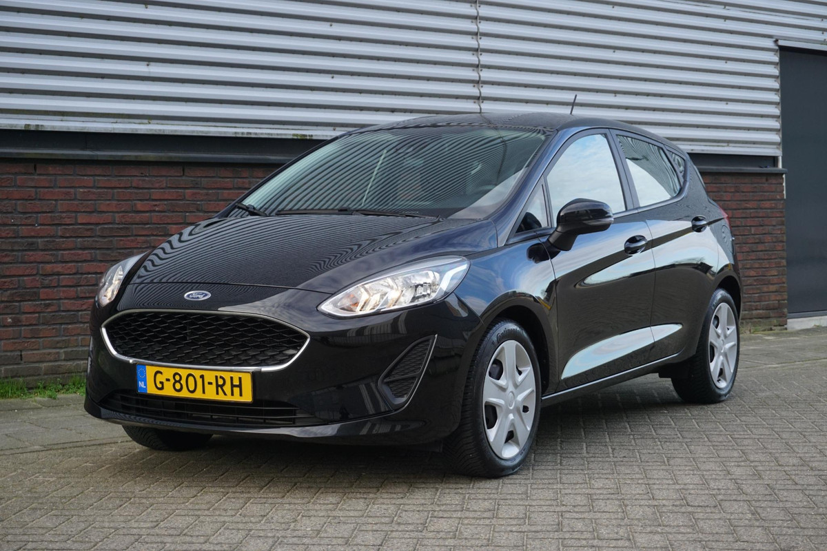 Ford Fiesta 1.1 86PK Parkeersensoren-Navigatie- Cruisecontrol-AppleCarPlay.