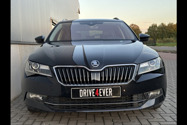 Škoda Superb Combi 1.6 TDI Style DSG 2016 NAVI CAMERA PDC ELEK PAKKET ECC CR CONTRO