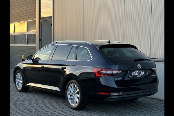 Škoda Superb Combi 1.6 TDI Style DSG 2016 NAVI CAMERA PDC ELEK PAKKET ECC CR CONTRO