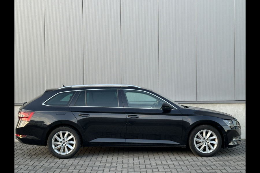 Škoda Superb Combi 1.6 TDI Style DSG 2016 NAVI CAMERA PDC ELEK PAKKET ECC CR CONTRO