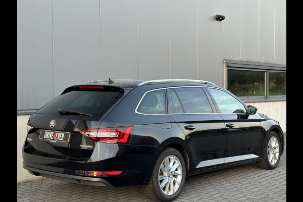 Škoda Superb Combi 1.6 TDI Style DSG 2016 NAVI CAMERA PDC ELEK PAKKET ECC CR CONTRO