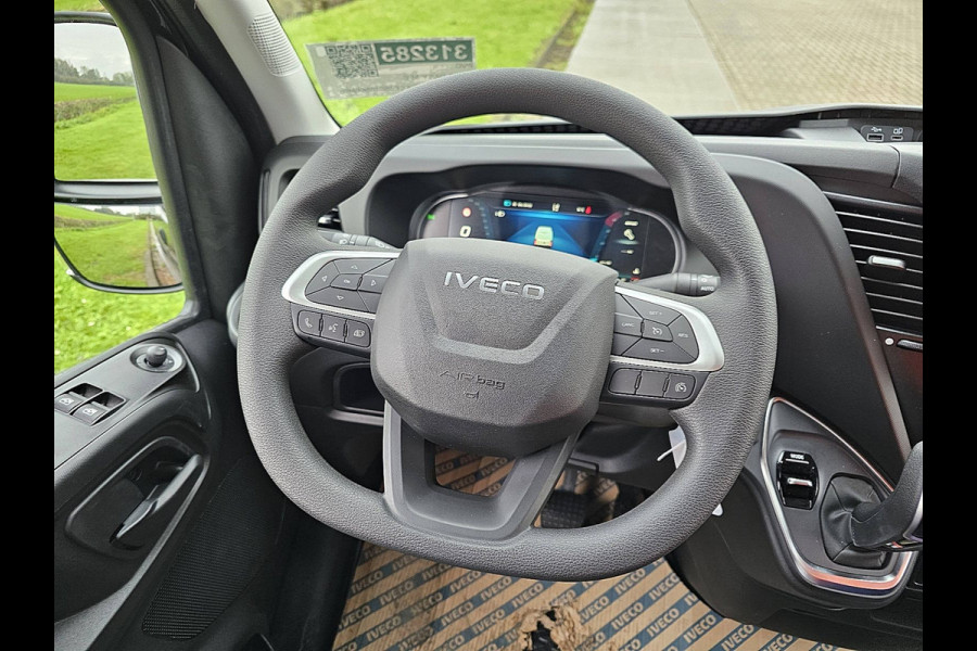 Iveco Daily 35C18 3.0! L2H1 NIEUW MODEL 180pk aut! 3500KG TREKHAAK