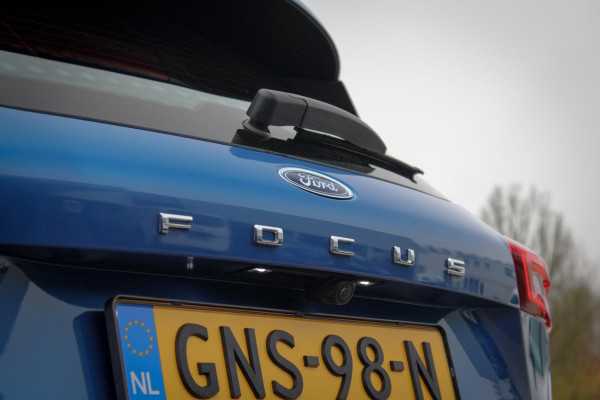 Ford Focus 1.0 EcoBoost Hybrid ST-Line 125pk | Driver Assistance Pack | Matrix LED koplampen | SYNC 4 Navigatie | Draadloos Carplay/Android auto | Camera