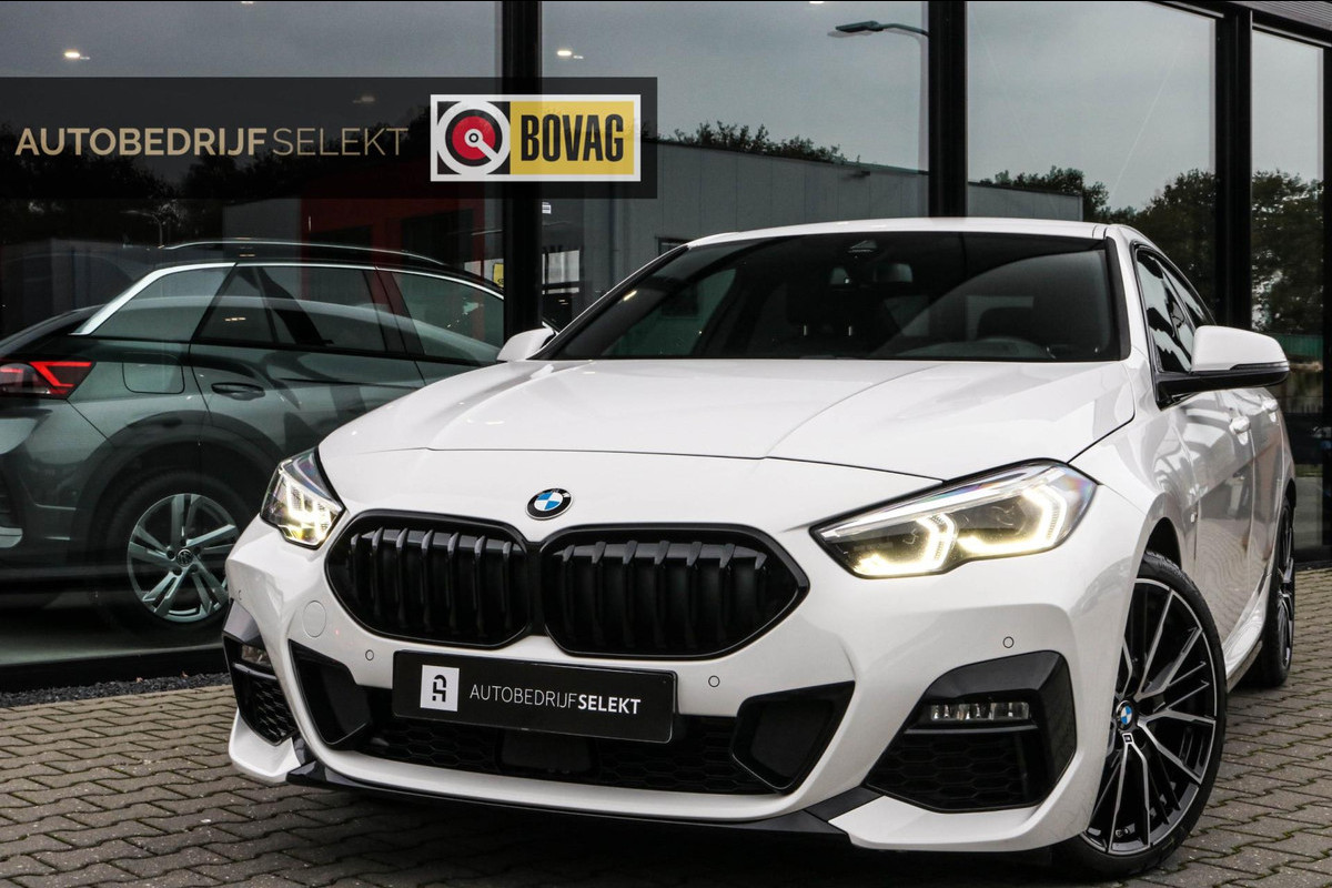 BMW 2 Serie Gran Coupé 218i M-Sport - TREKHAAK - LED - VOL!!