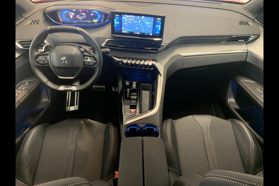 Peugeot 3008 1.6 HYbrid4 300 GT | Navigatie | Apple Carplay/Android Auto | Stoelverwarming | Achteruitrijcamera |