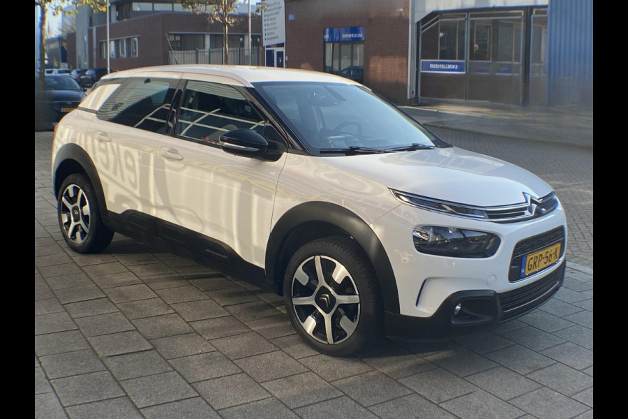 Citroën C4 Cactus 1.2 e-THP 110PK Feel - Apple CarPlay / Navigatie I Airco I PDC I LED I Sport velgen I Dealer onderhouden