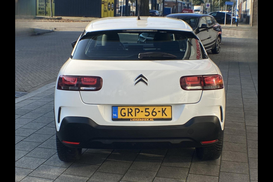 Citroën C4 Cactus 1.2 e-THP 110PK Feel - Apple CarPlay / Navigatie I Airco I PDC I LED I Sport velgen I Dealer onderhouden