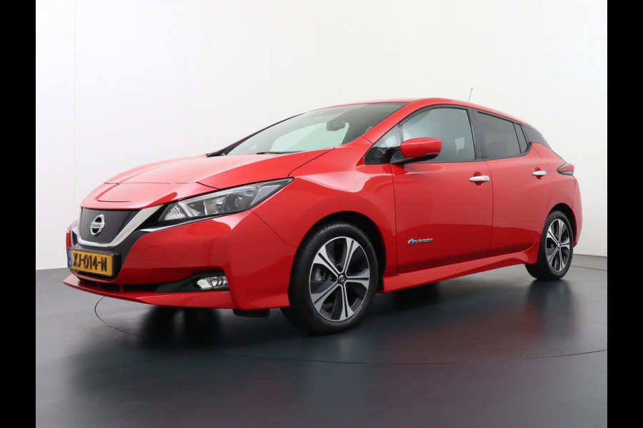 Nissan Leaf €10.395,- Na Subsidie 40 kWh Navi Top-View 360-Camera Adapt.Cruise-ControlAndroid Auto Apple Carplay Keyless Ecc Bluetooth DAB L Verwarmd Lederen Stuur Isofix N-Connecta €2.000,- Subsidie mogelijk